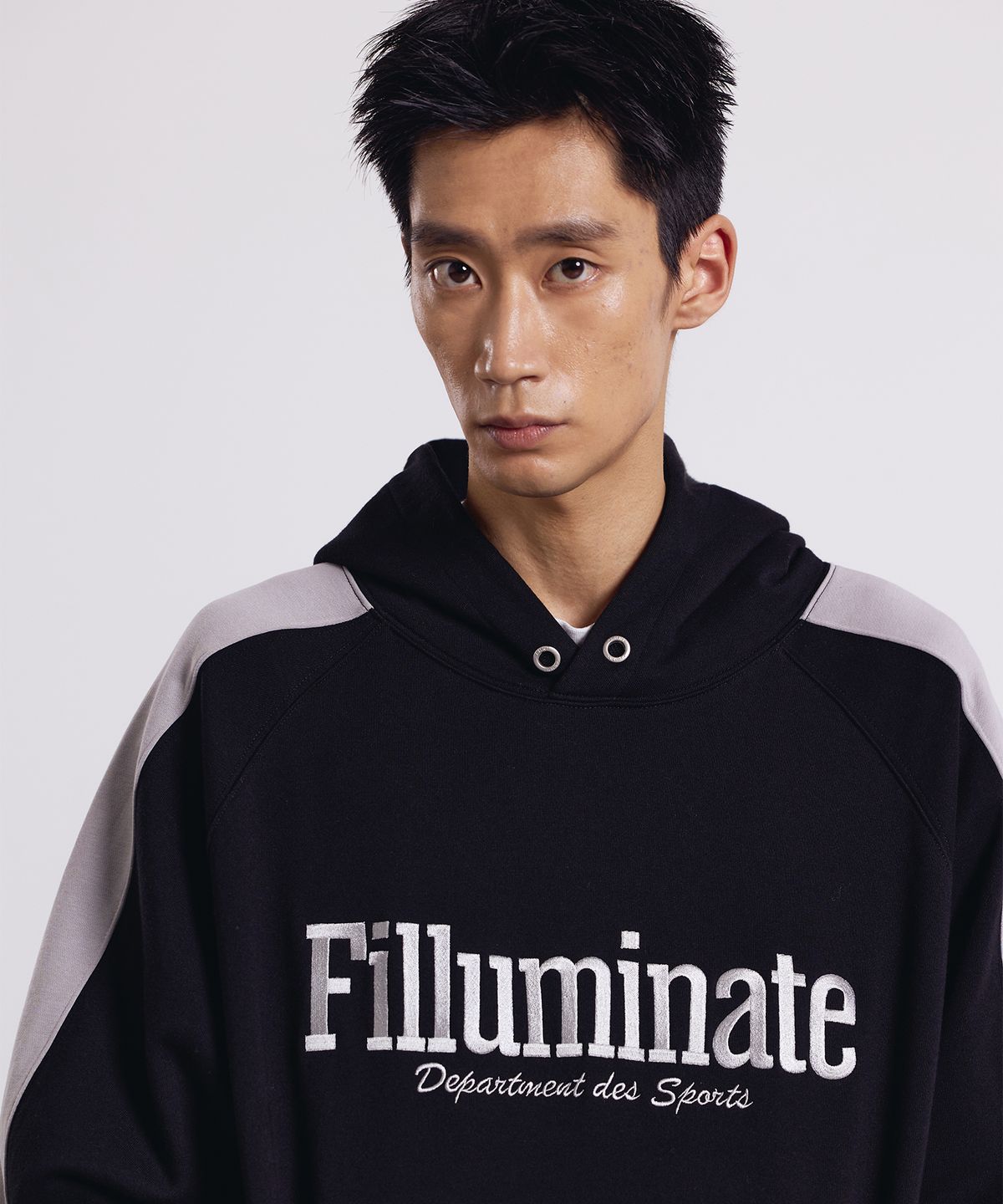 필루미네이트(FILLUMINATE) 스포츠 블럭 후디-블랙