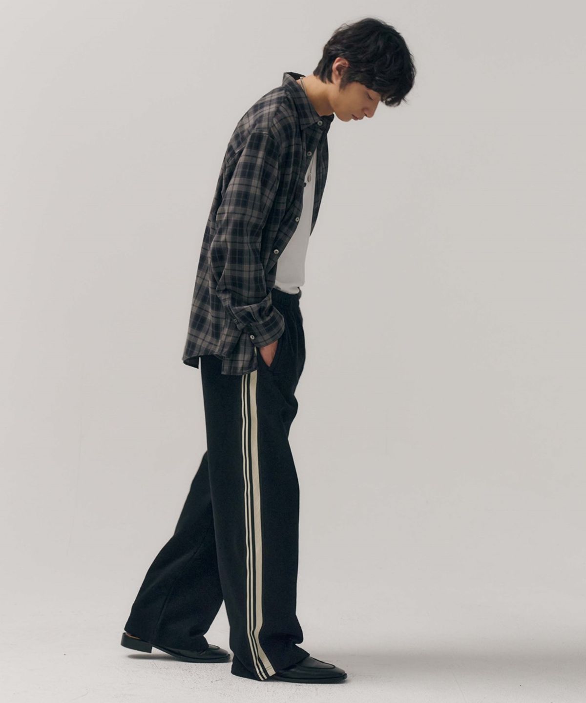 미나브(MINAV) 로드 투 퍼디션 스웻 팬츠 [블랙]