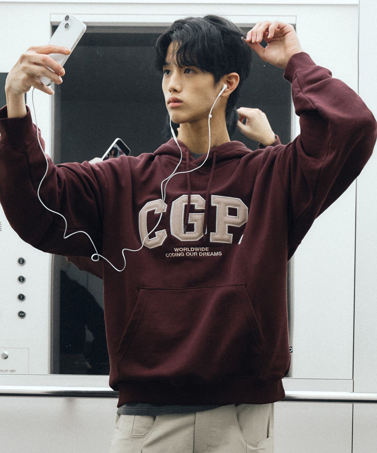 코드그라피(CGP) CGP 아치 로고 후드티_버건디