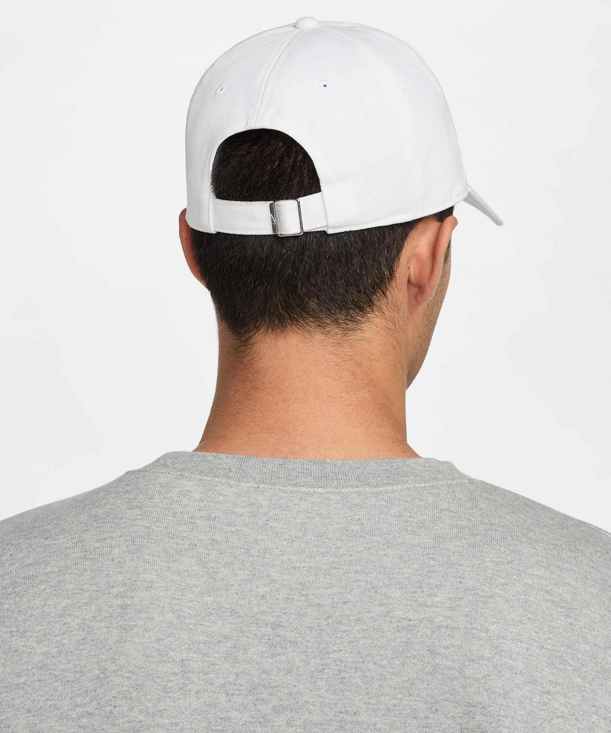 나이키(NIKE) 클럽 언스트럭처 캡 - 화이트 / HJ6984-100
