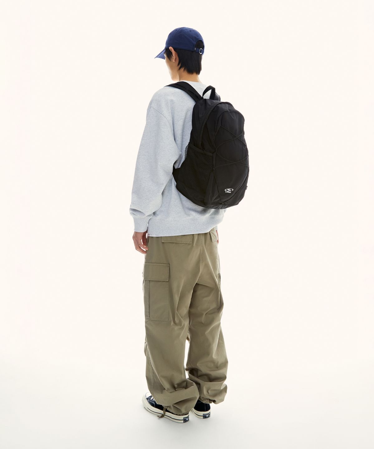 엘엠씨(LMC) OVAL GLOBE STRING BACKPACK gray