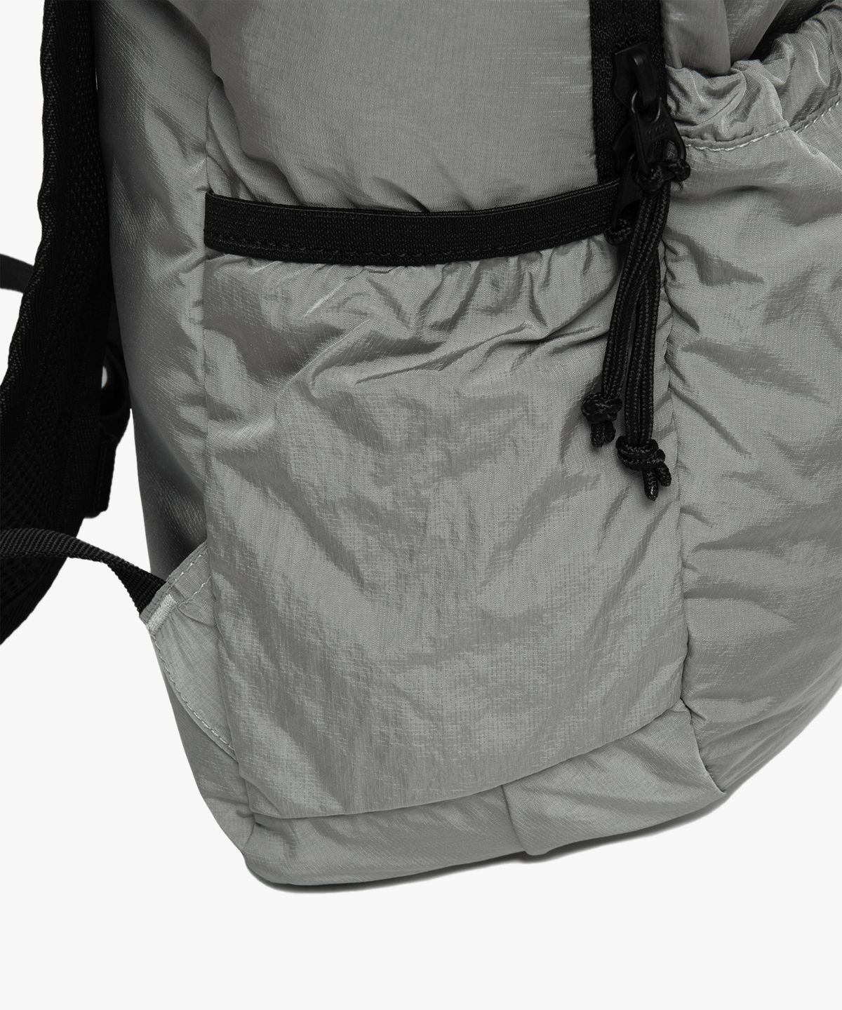 엘엠씨(LMC) OVAL GLOBE RETINA BACKPACK gray