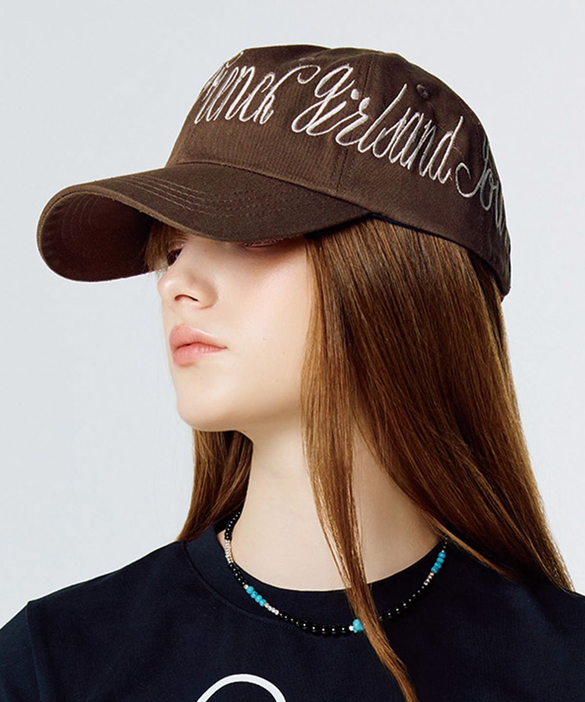 라티젠(LARTIGENT) L15 LETTERING BALL CAP(BROWN)