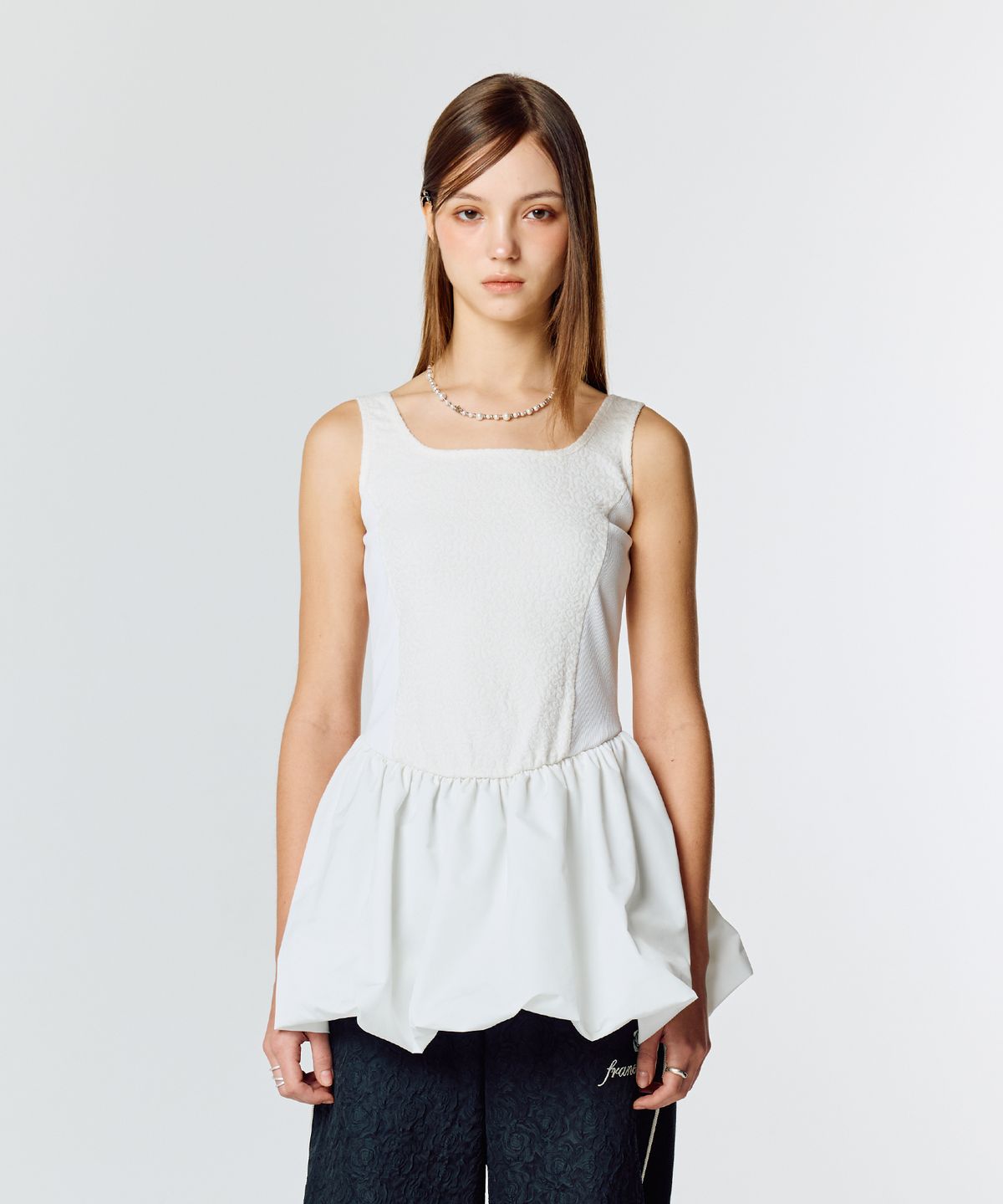 라티젠(LARTIGENT) L15 BALLOON ONE-PIECE(WHITE)