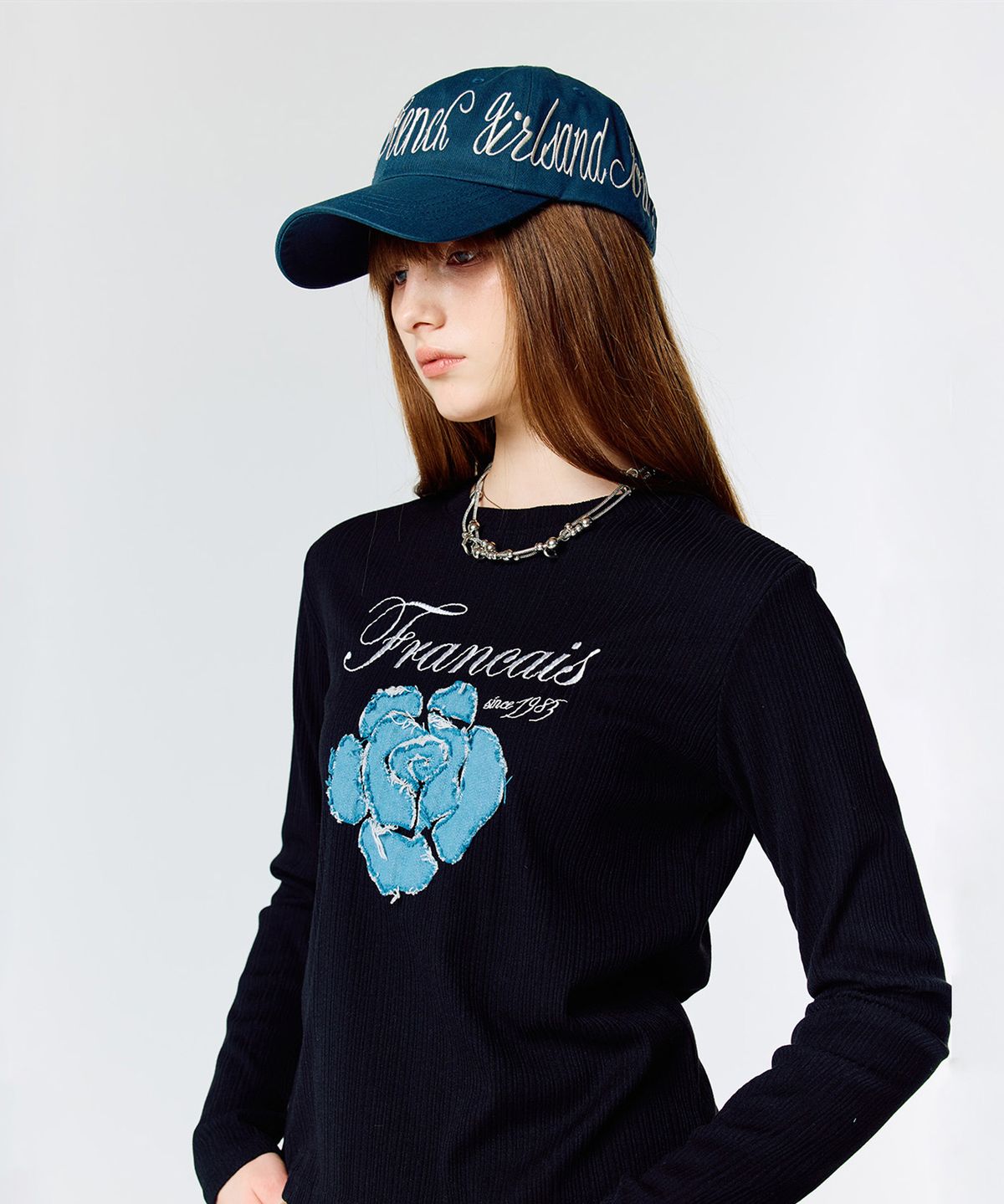 라티젠(LARTIGENT) L15 ROSE PATCH T-SHIRT(BLACK)