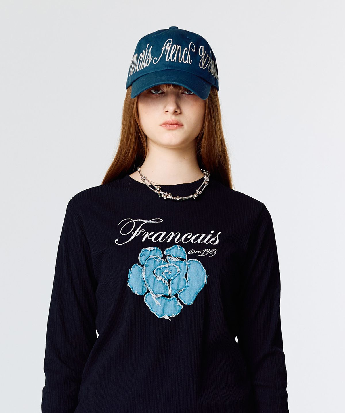 라티젠(LARTIGENT) L15 ROSE PATCH T-SHIRT(BLACK)