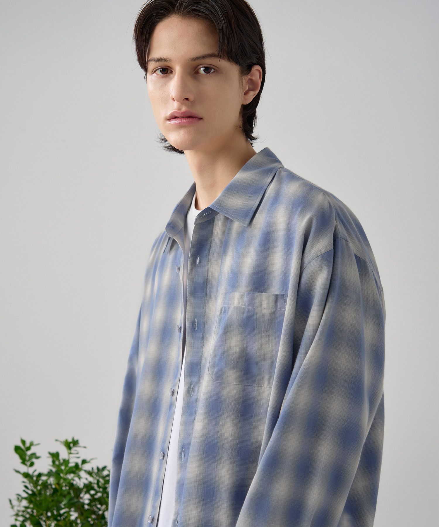 MUSINSA公式 | DRAW FIT Saints Ombre Check Shirt [BLUE]