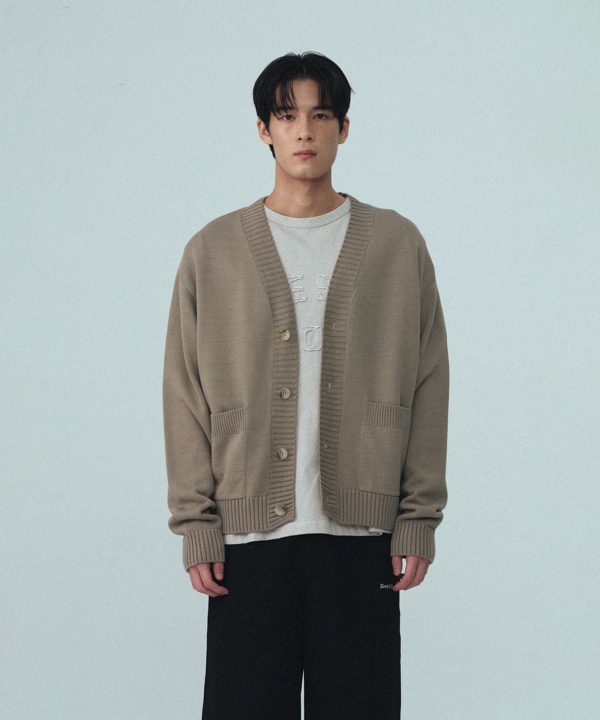 레스트앤레크레이션(REST&RECREATION) V-NECK KNIT CARDIGAN - KHAKI BROWN