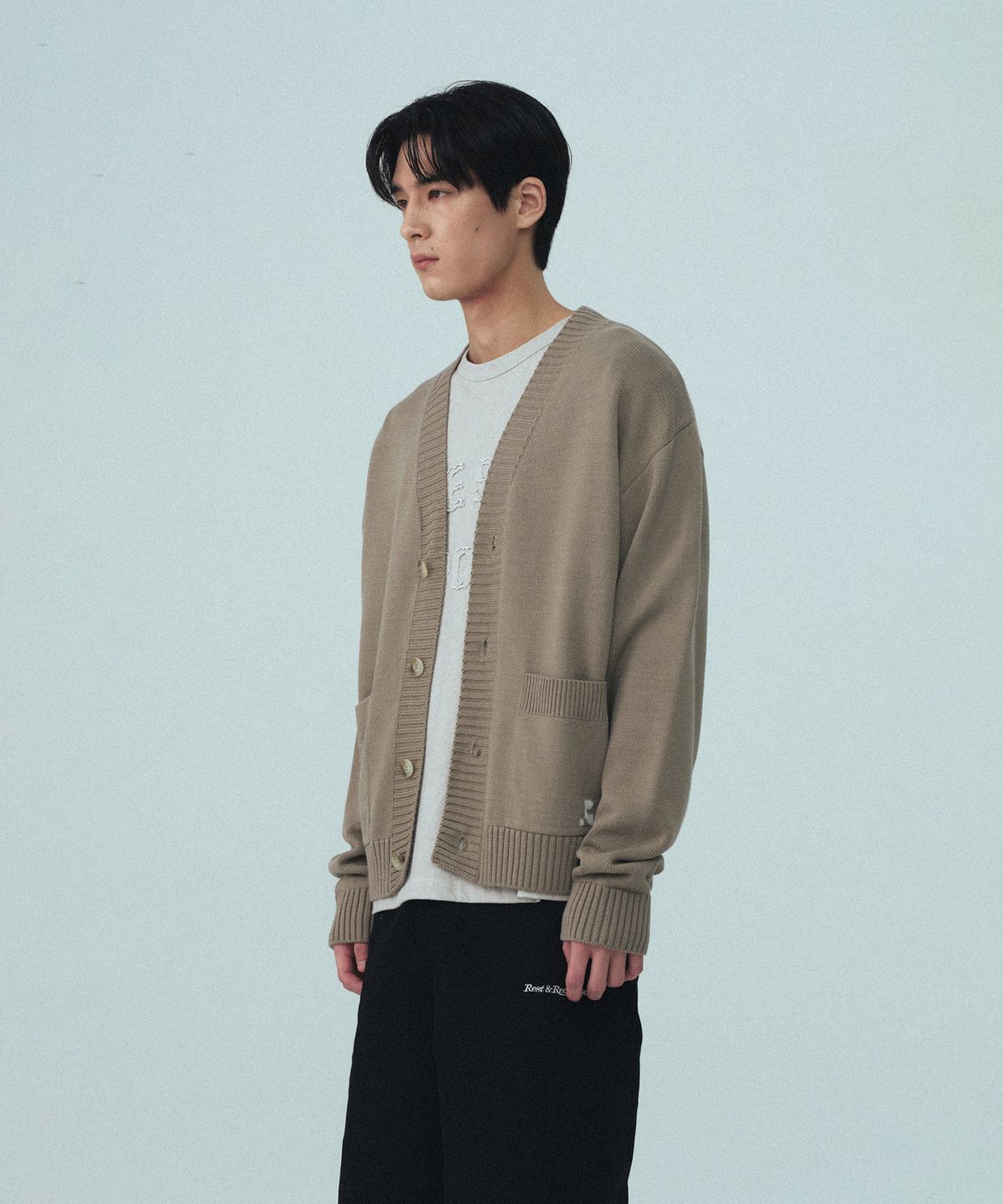 레스트앤레크레이션(REST&RECREATION) V-NECK KNIT CARDIGAN - KHAKI BROWN