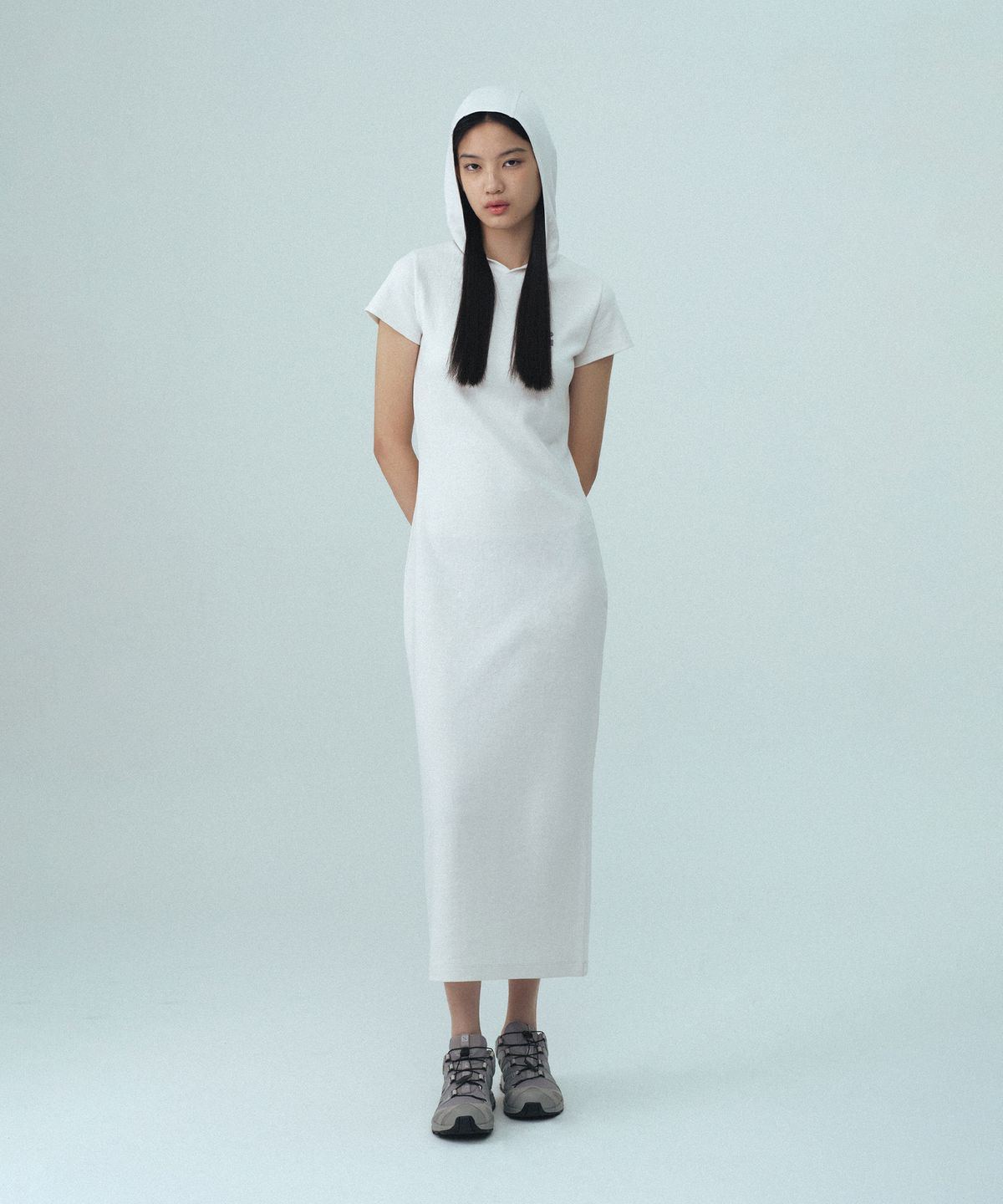 레스트앤레크레이션(REST&RECREATION) HOOD MAXI DRESS - LIGHT BEIGE