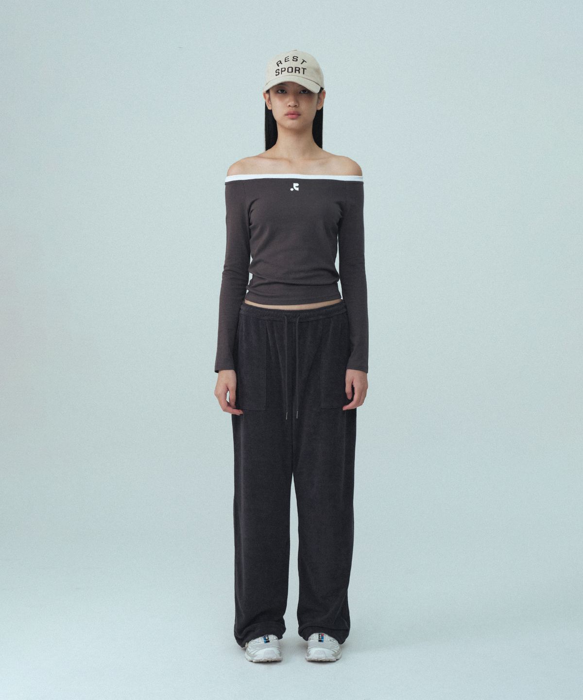 레스트앤레크레이션(REST&RECREATION) TERRY JOGGER PANTS - CHARCOAL
