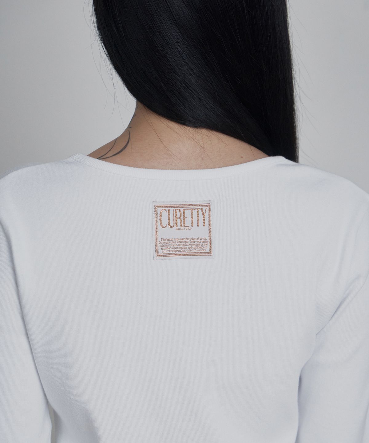 큐리티(CURETTY) C 90S LINE SLIT NECK T-SHIRT_WHITE