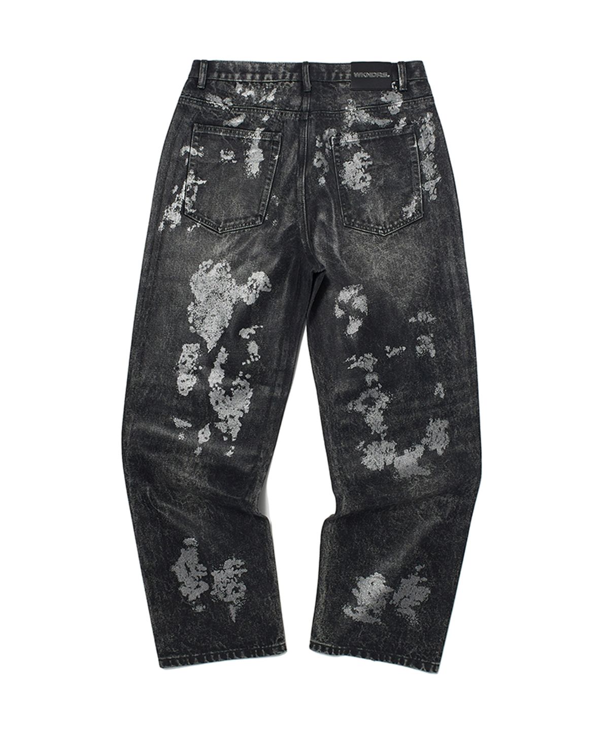 위캔더스(WKNDRS) SKULL COATED DENIM PANTS (BLACK)