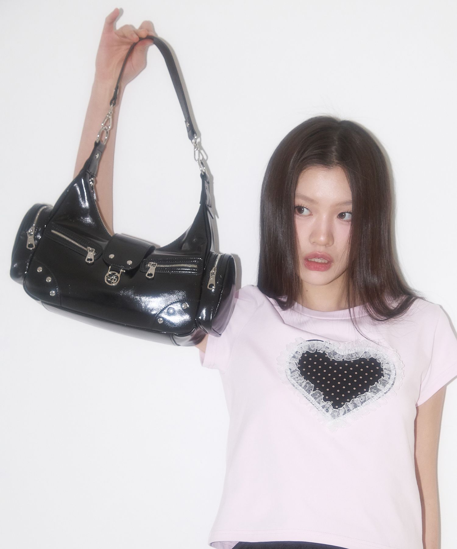 ショルダーバッグ・ポシェット ILLIGO 25ss Ruby Stud Shoulder Bag MUSINSA | ILLIGO Ruby Stud Shoulder Bag Black