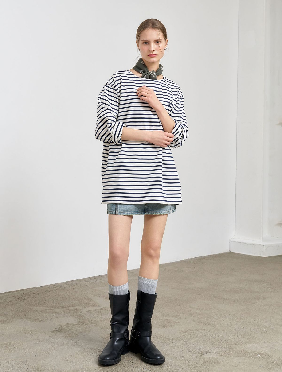 제너럴아이디어(GENERALIDEA) UNISEX 롱슬리브 보더 티셔츠 [WHITE] / SBE1U01003