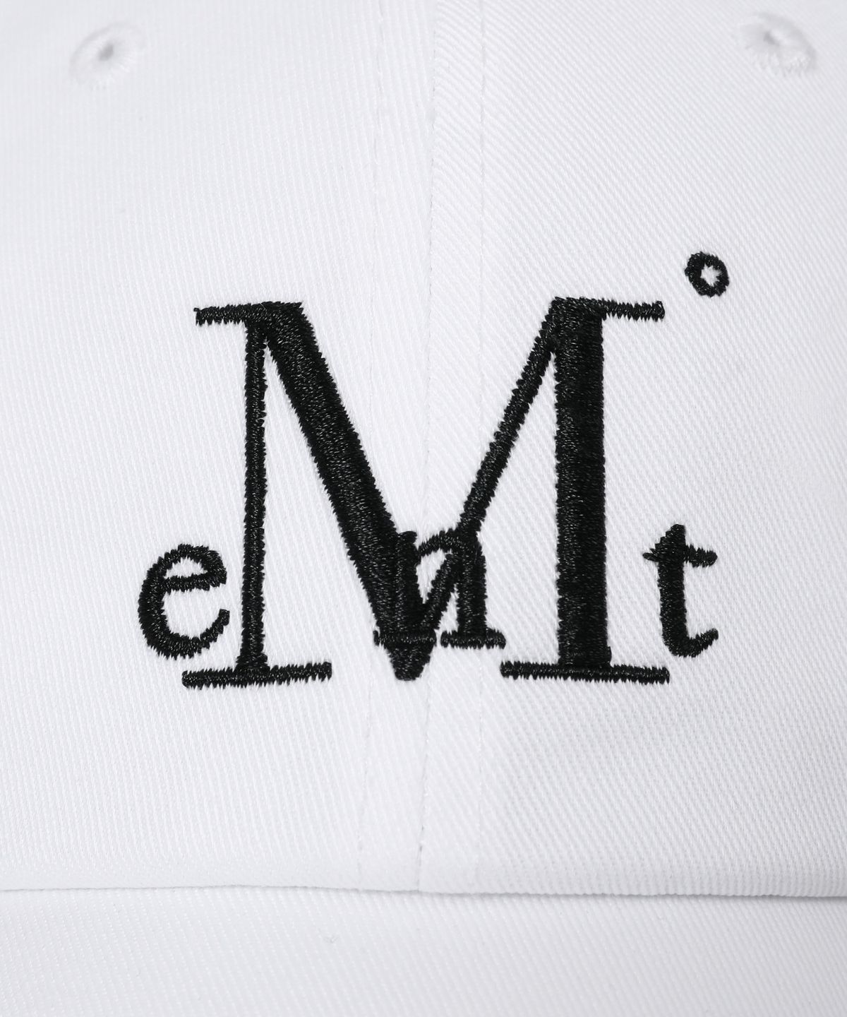 무센트(MUCENT) 시그니처 볼캡 (퓨어 화이트)