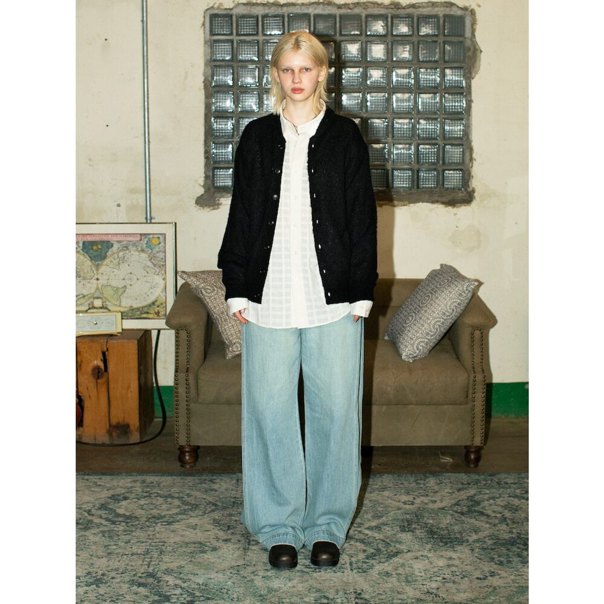 샌드 사운드(SAND SOUND) Solid UNeck Cardigan  Black