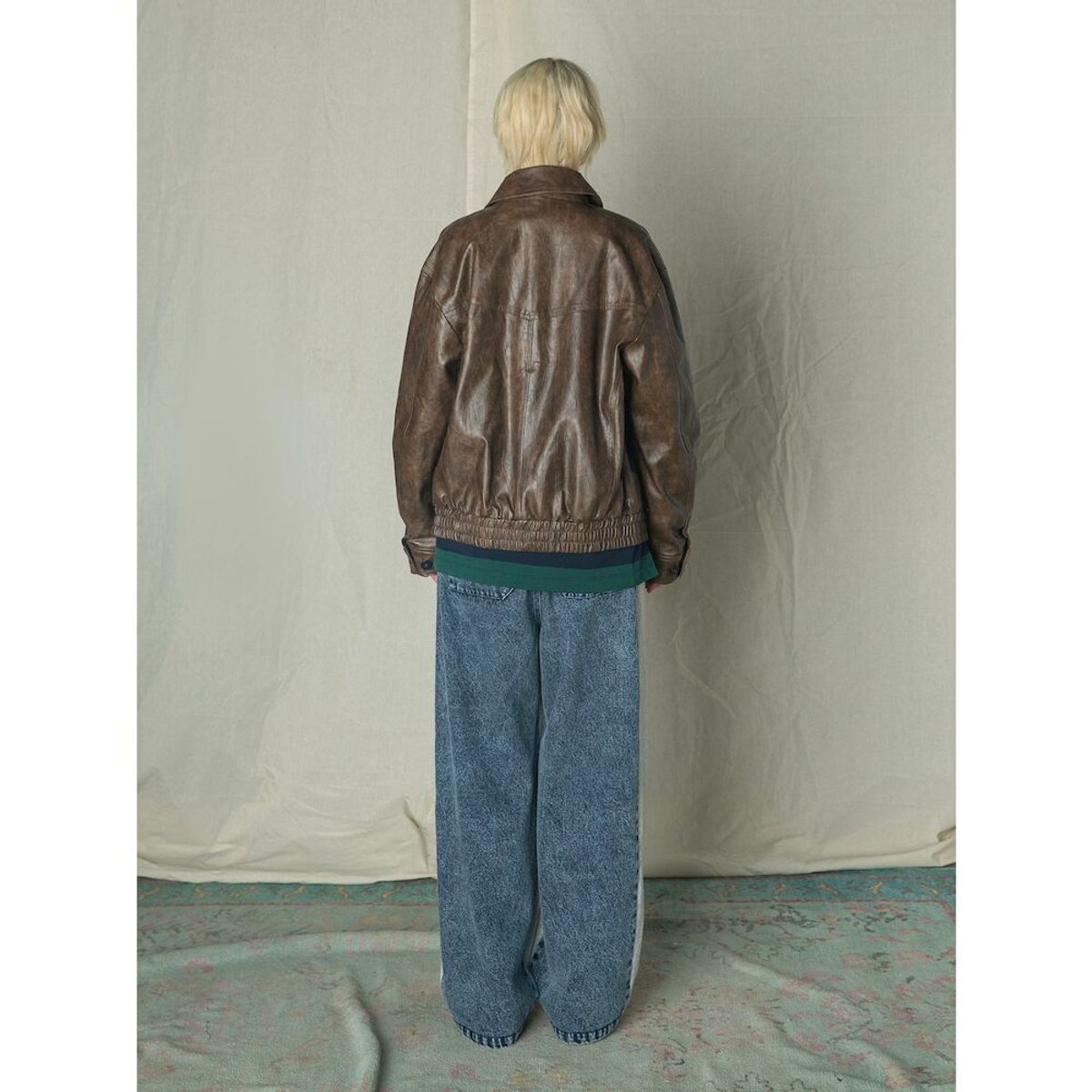 샌드 사운드(SAND SOUND) (UNISEX) 핸드페인트 페이크레더 점퍼 자켓  브라운