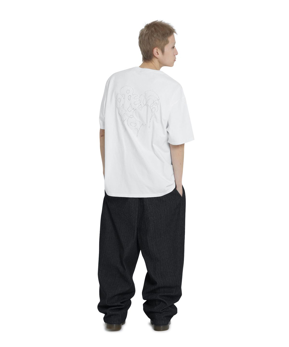 오픈야드(오와이)(OPENYARD(OY)) EMBROIDERED HEART TEE - WHITE