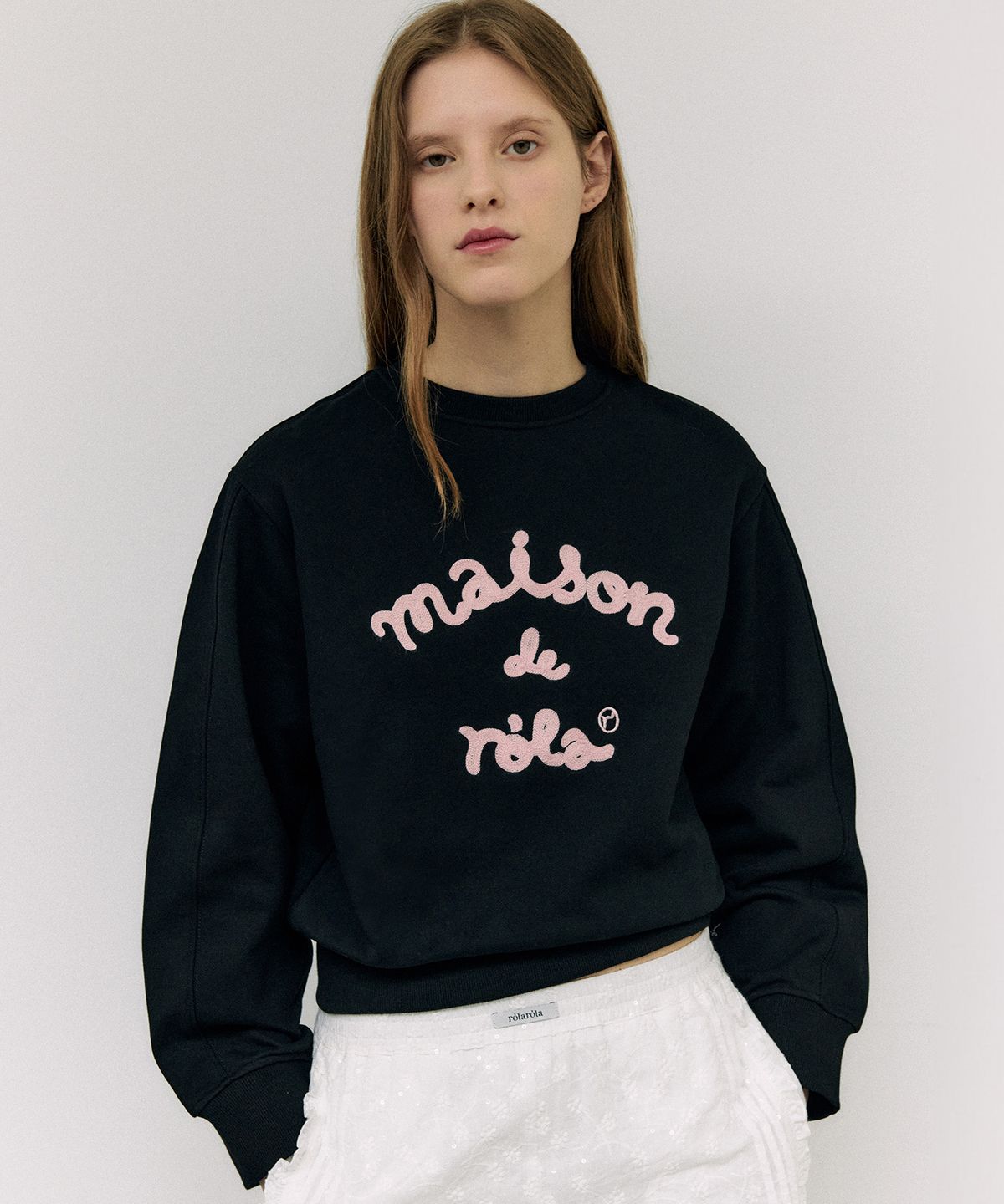 로라로라(ROLAROLA) MAISON DE ROLA SWEATSHIRTS BLACK - 사이즈 & 후기 | 무신사