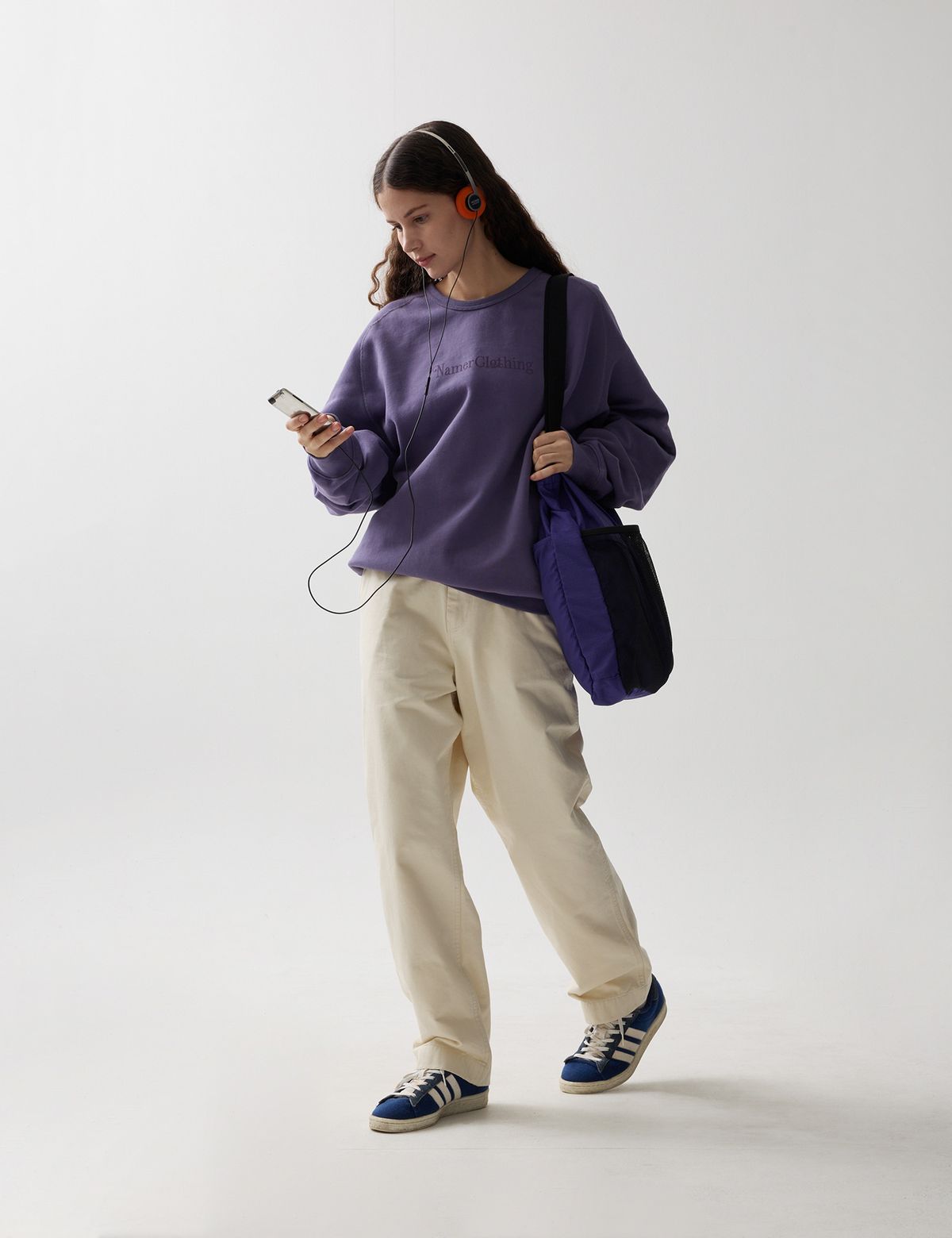 네이머클로딩(NAMERCLOTHING) OFFICIAL LOGO SWEATSHIRTS PURPLE