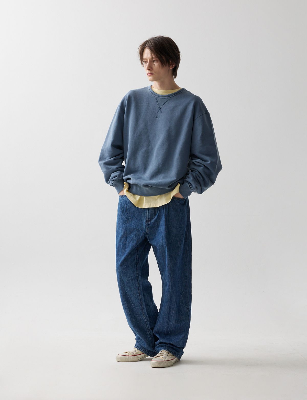 네이머클로딩(NAMERCLOTHING) DYED SYMBOL LOGO SWEATSHIRTS DEEP BLUE