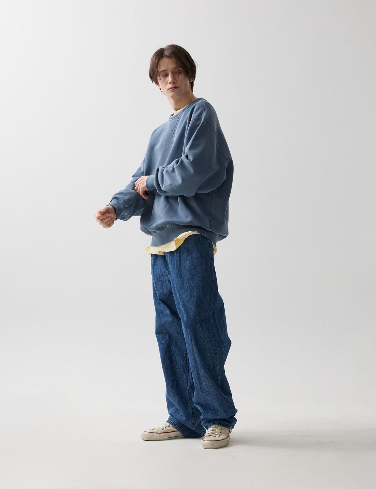 네이머클로딩(NAMERCLOTHING) DYED SYMBOL LOGO SWEATSHIRTS DEEP BLUE