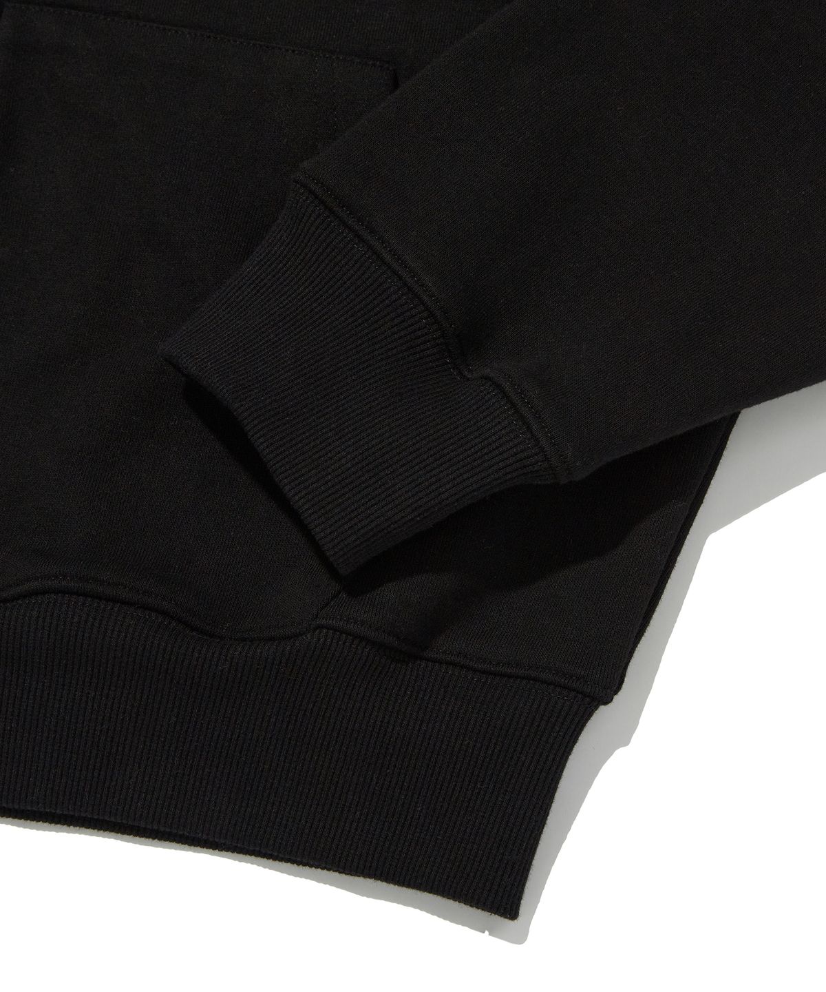 스웨이드(SUADE) BASIC HOOD ZIP UP [BLACK]