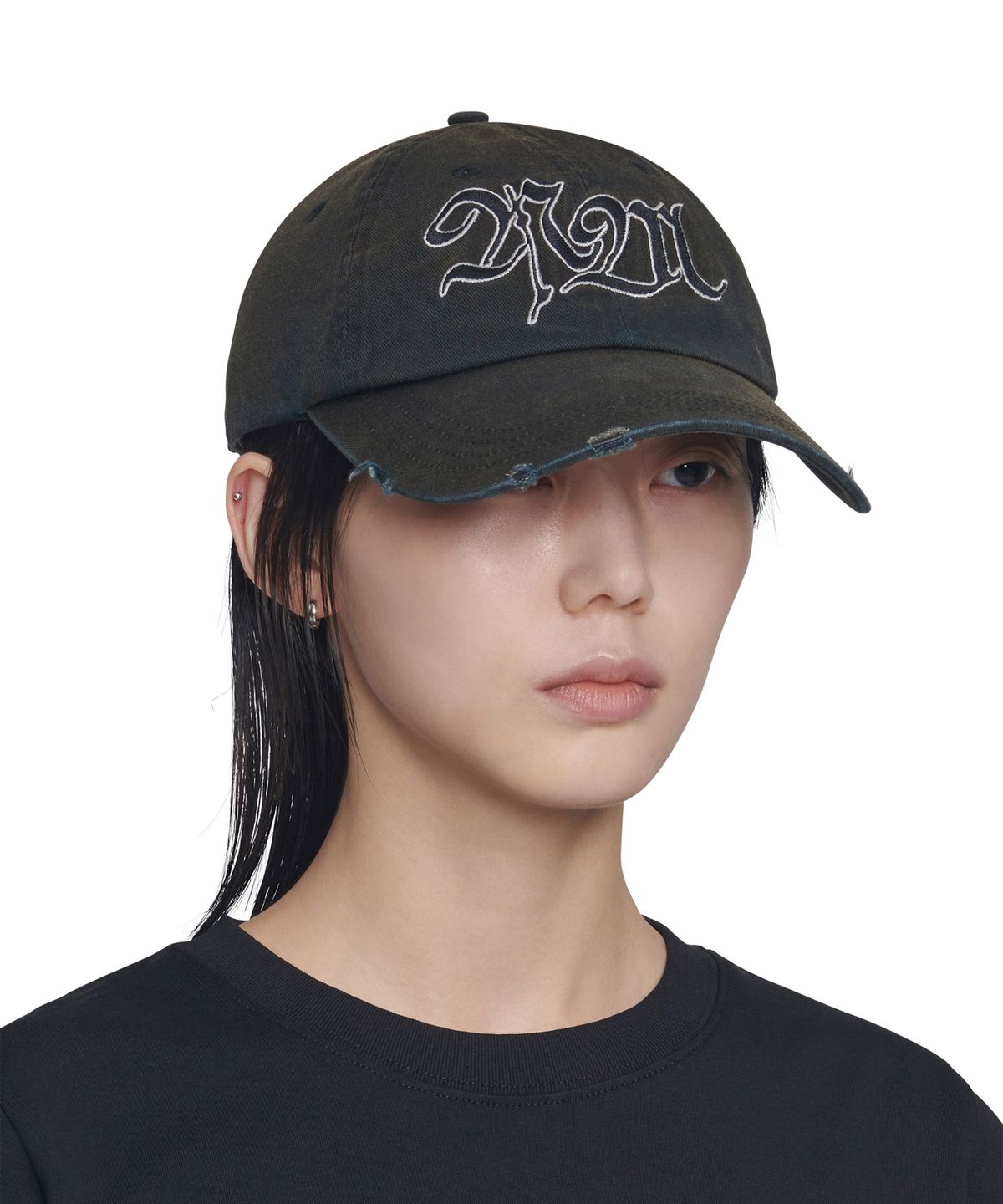노매뉴얼(NOMANUAL) BLEACHED NM LOGO BALL CAP - WASHED BLACK