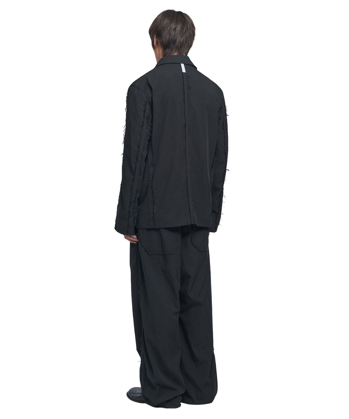 노매뉴얼(NOMANUAL) ROUGH CUT ONE TUCK PANTS - BLACK