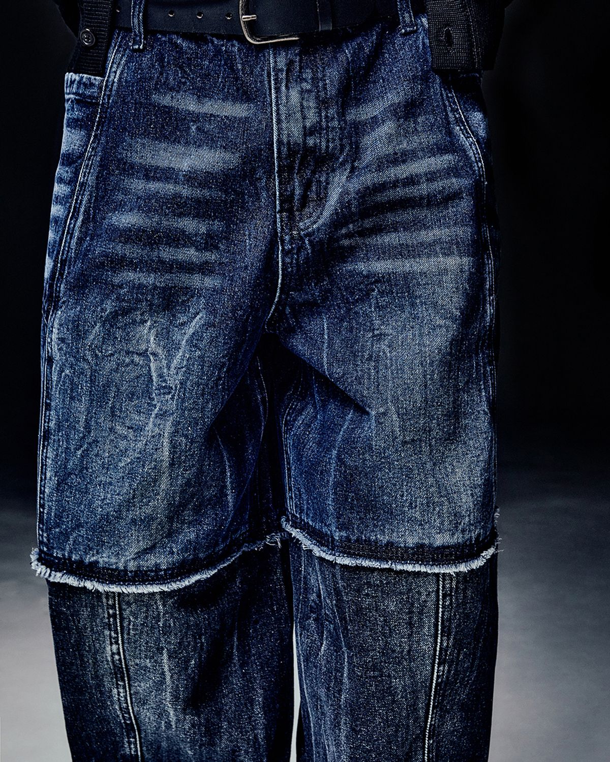 노매뉴얼(NOMANUAL) HALF & HALF DENIM PANTS - WASHED NAVY