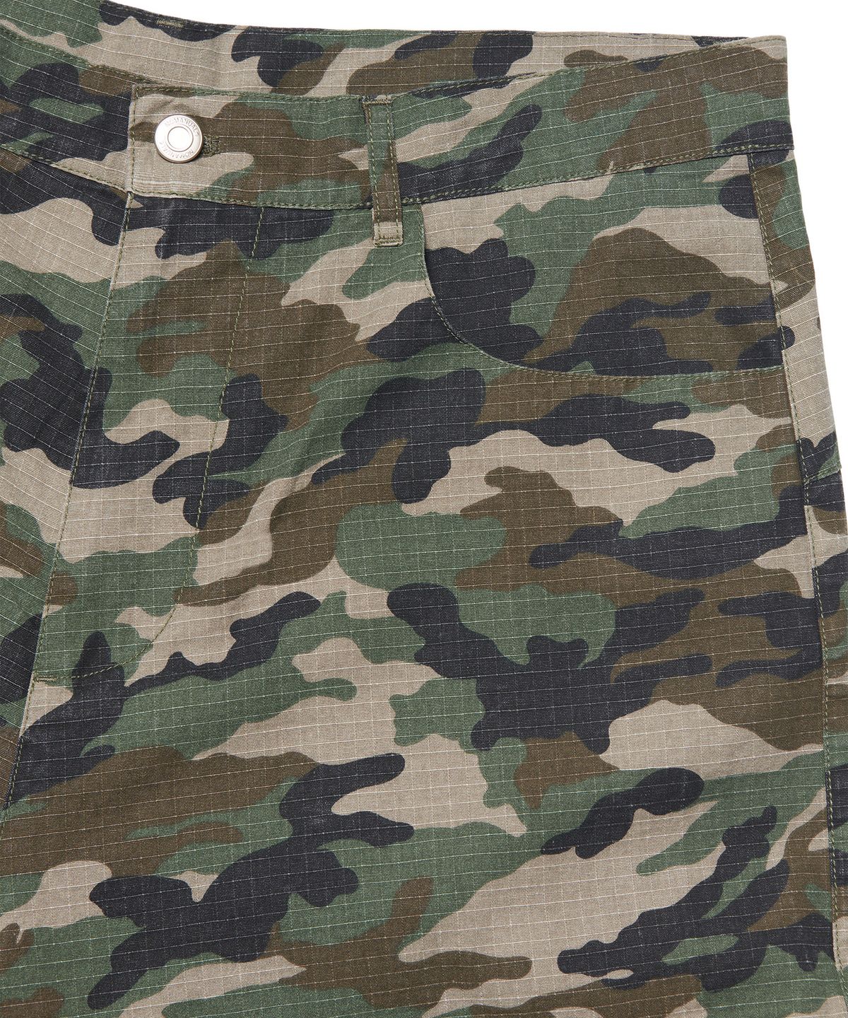 노매뉴얼(NOMANUAL) D.P CARGO BERMUDA PANTS - CAMOUFLAGE