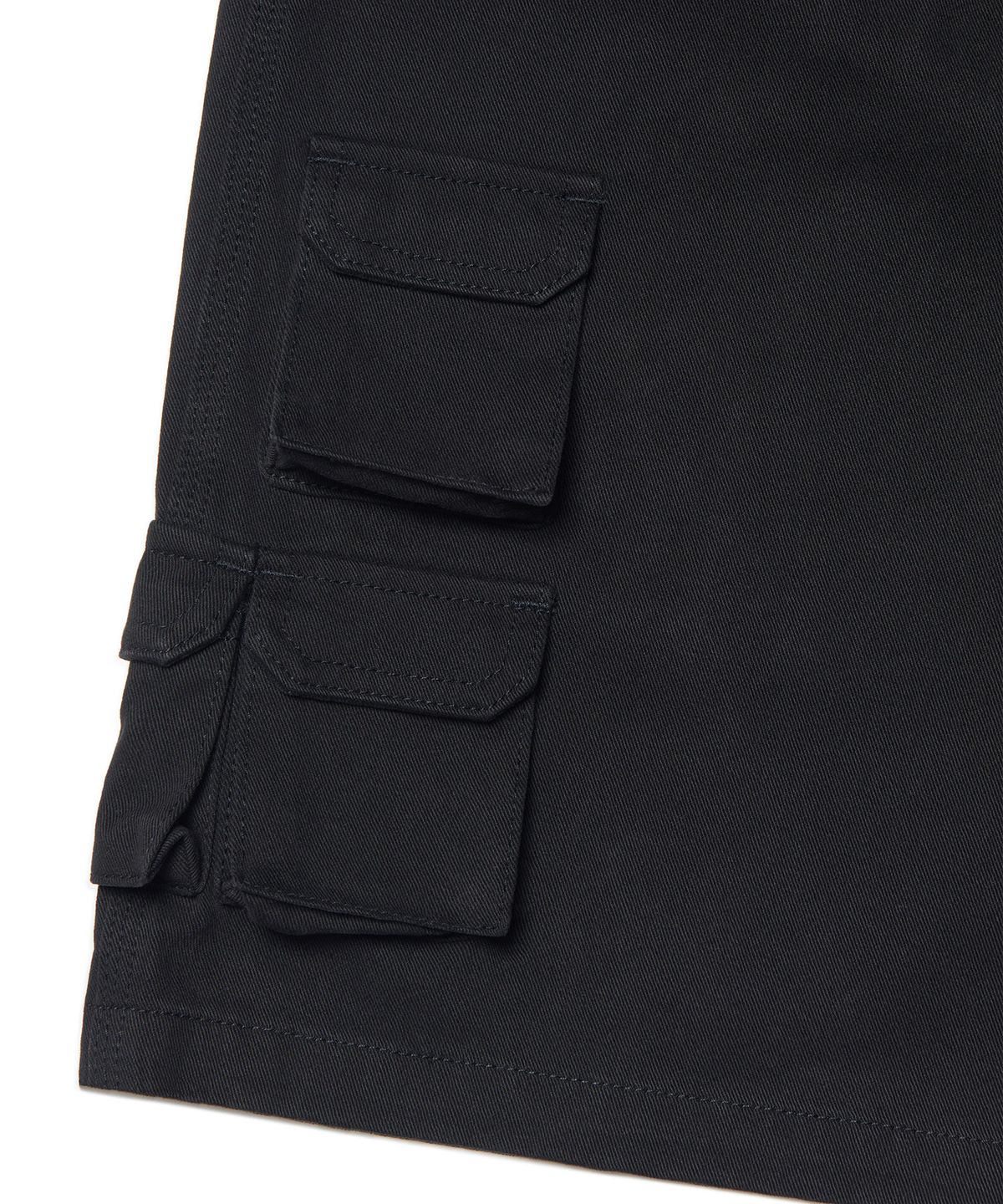노매뉴얼(NOMANUAL) UTILITY CARGO SHORTS - WASHED BLACK