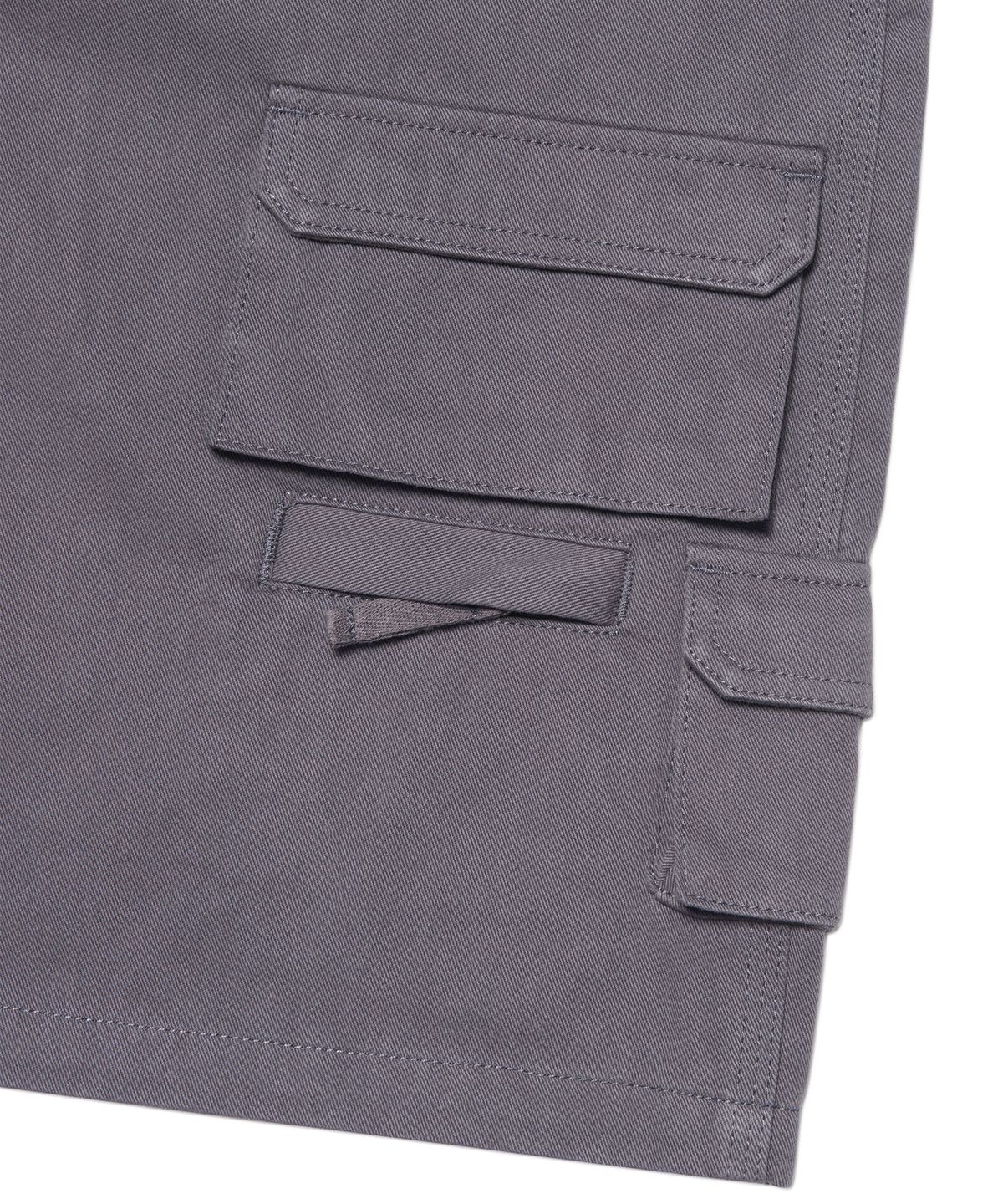 노매뉴얼(NOMANUAL) UTILITY CARGO SHORTS - WASHED CHARCOAL