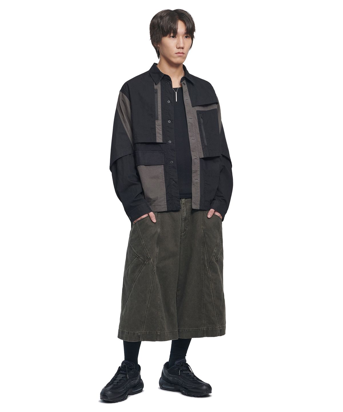 노매뉴얼(NOMANUAL) DIAGONAL POCKET BERMUDA PANTS - WASHED CHARCOAL