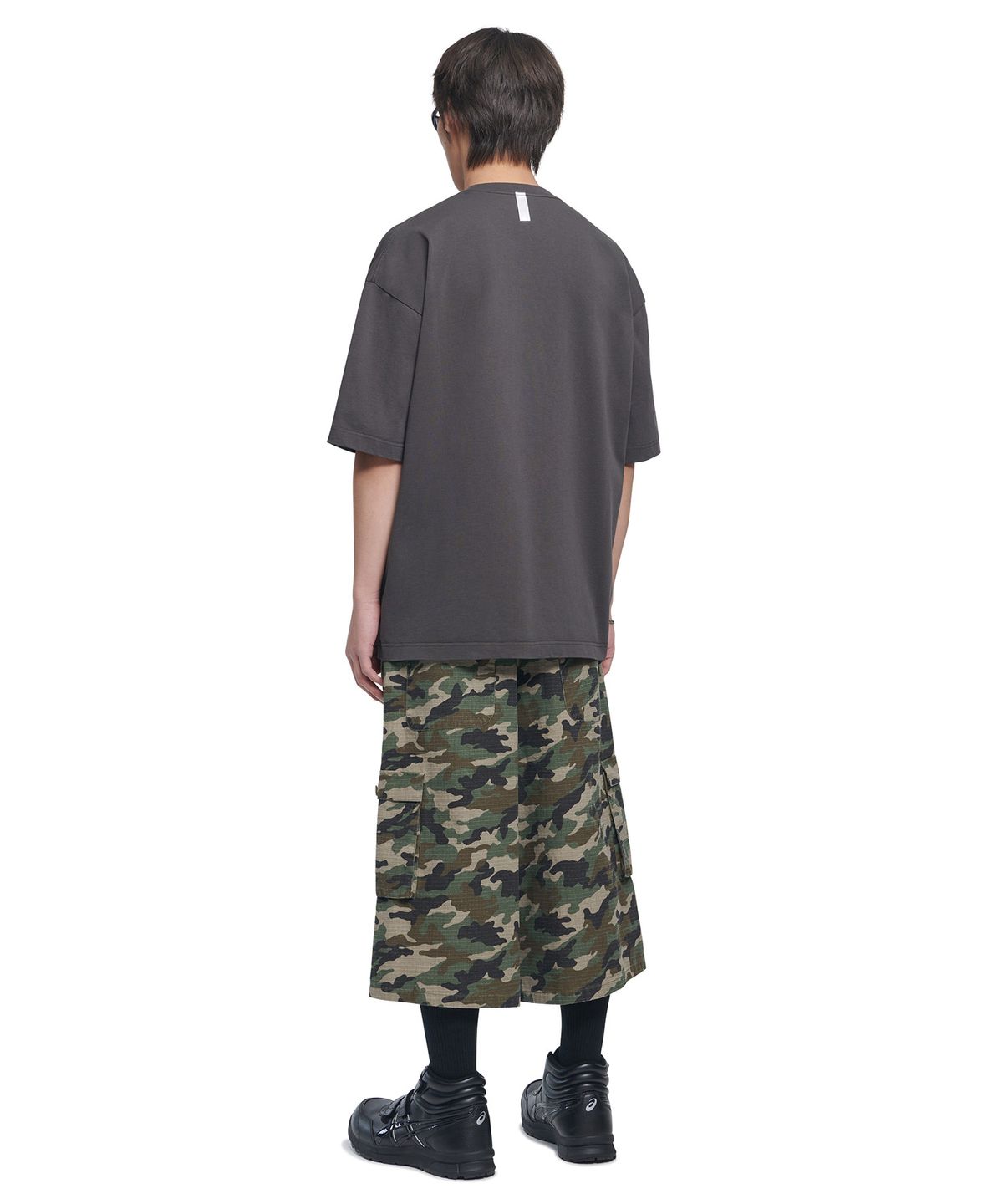 노매뉴얼(NOMANUAL) NM ANGEL T-SHIRT - CHARCOAL