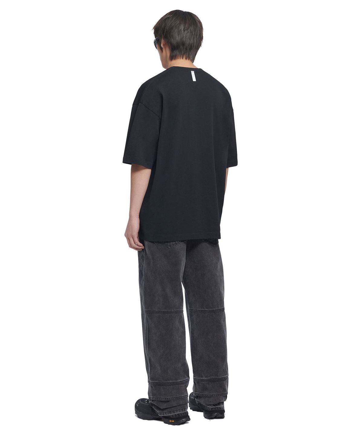 노매뉴얼(NOMANUAL) SKELETON HANDS T-SHIRT - BLACK