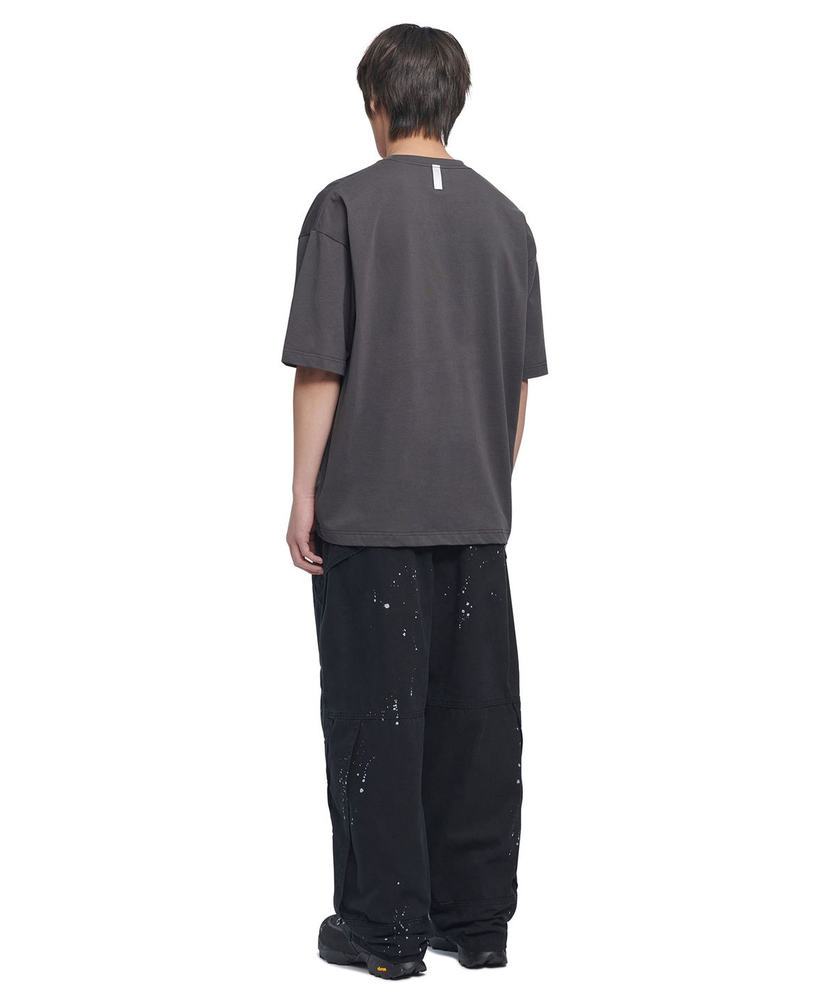 노매뉴얼(NOMANUAL) METAL CORAL REEF T-SHIRT - CHARCOAL