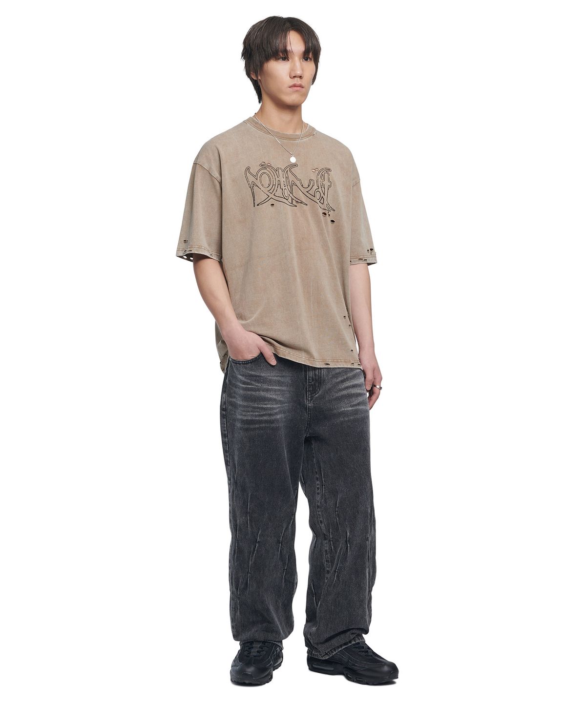 노매뉴얼(NOMANUAL) ECDYSIS DAMAGED T-SHIRT - WASHED BROWN