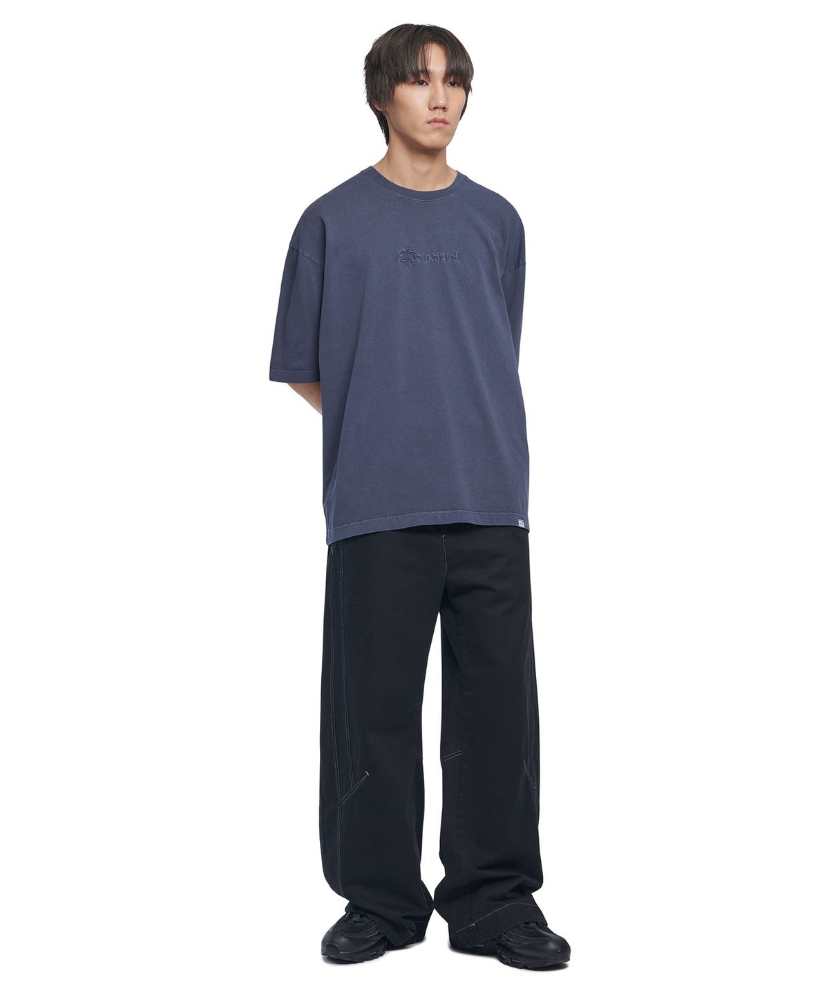 노매뉴얼(NOMANUAL) EMBROIDERED LOGO T-SHIRT - WASHED NAVY