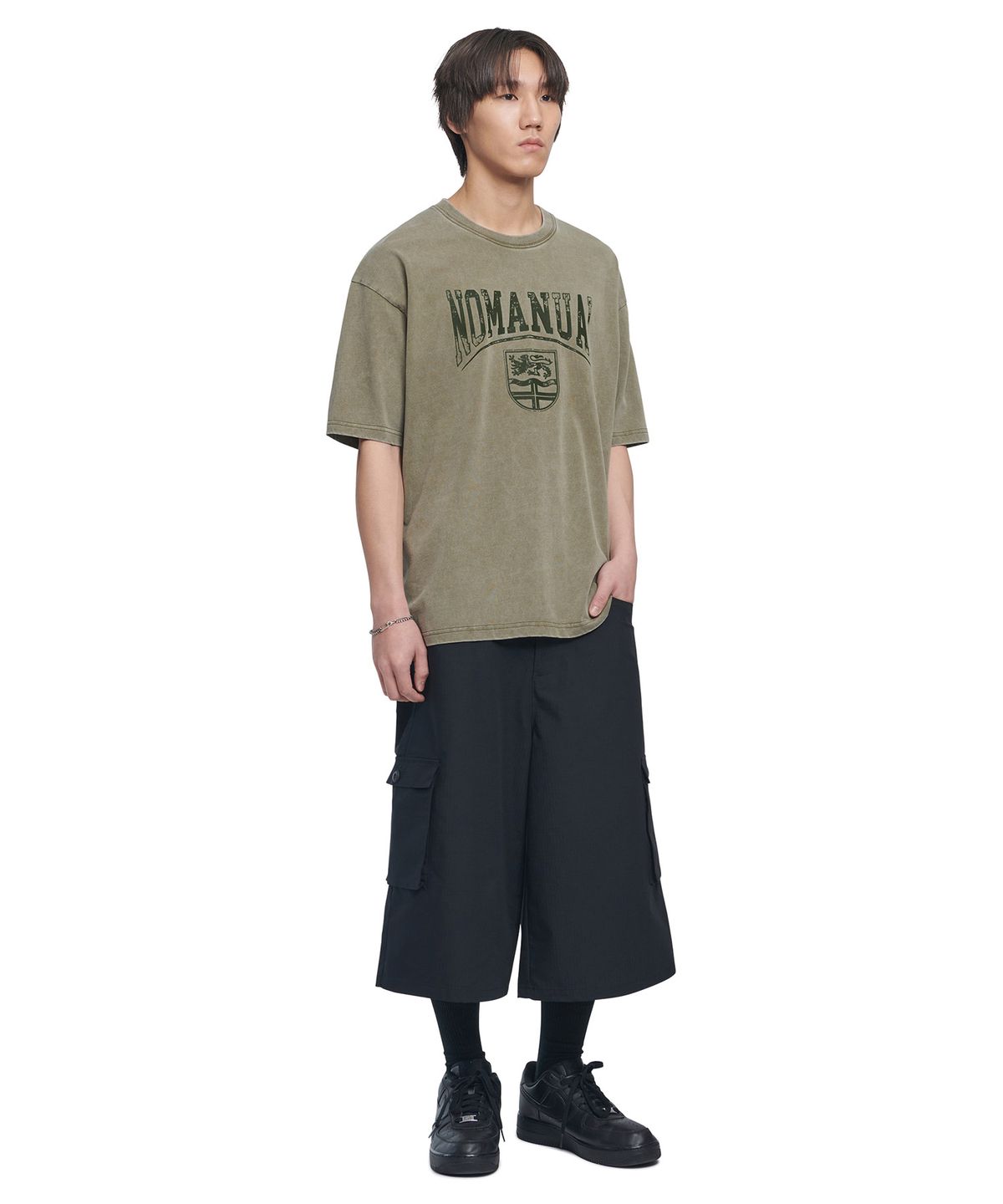 노매뉴얼(NOMANUAL) EMBLEM WASHED T-SHIRT - WASHED KHAKI