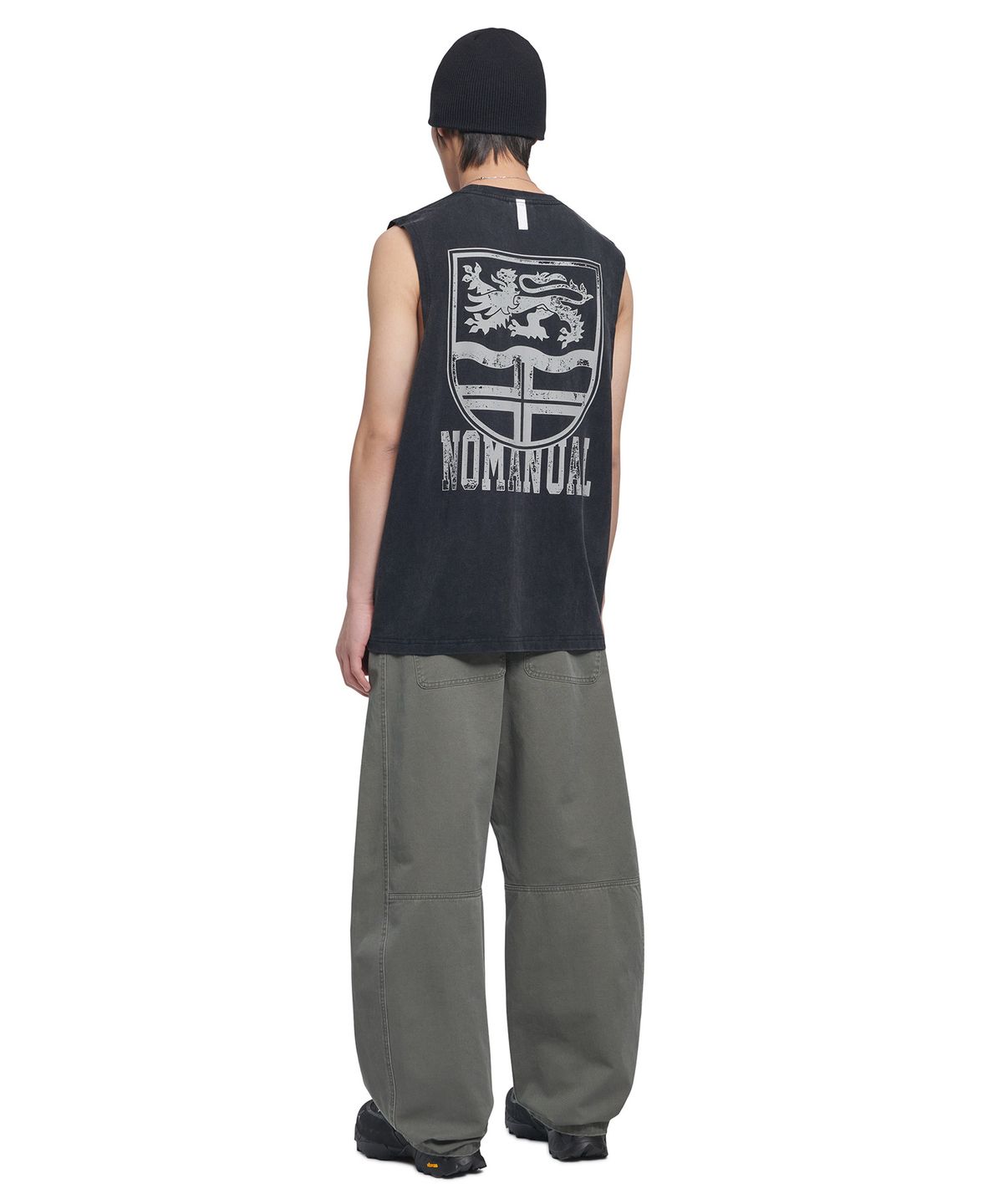 노매뉴얼(NOMANUAL) EMBLEM WASHED SLEEVELESS TEE - WASHED BLACK