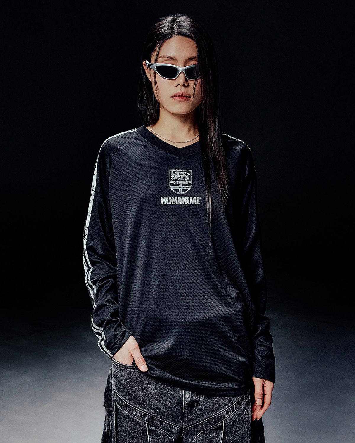 노매뉴얼(NOMANUAL) CRACKED LINE LONG SLEEVE UNIFORM - BLACK