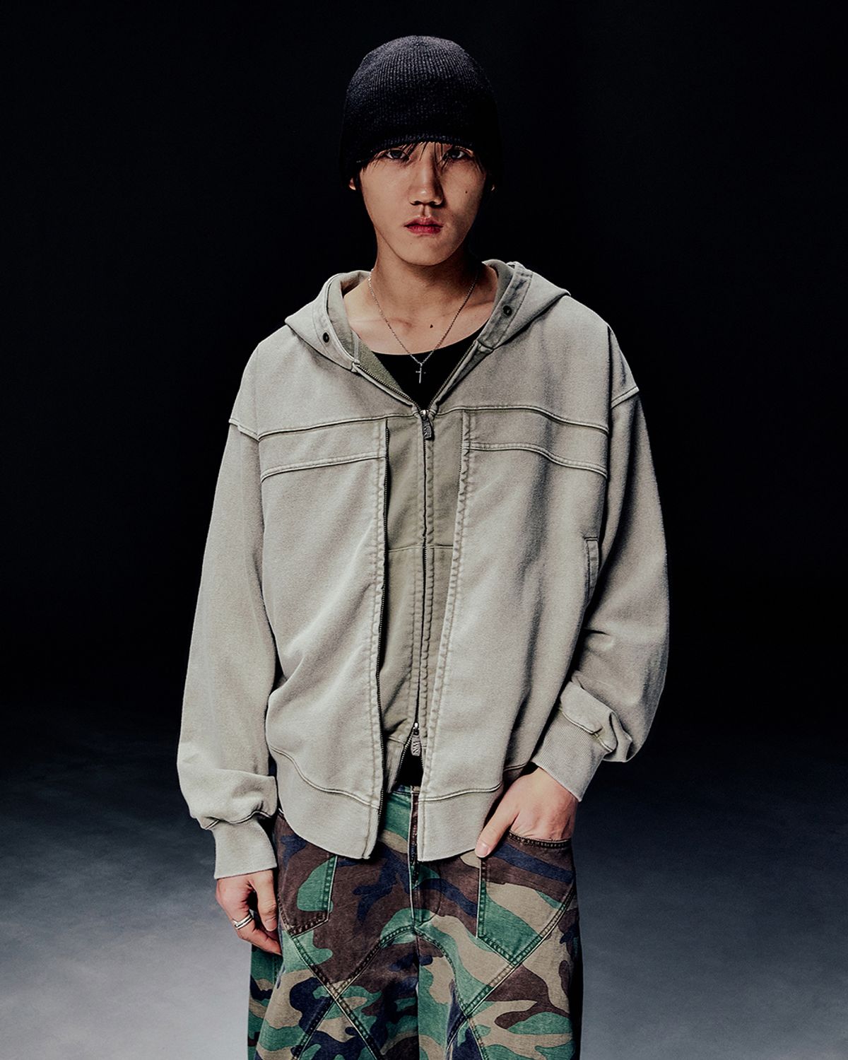 노매뉴얼(NOMANUAL) VINTAGE LAYER HOODED ZIP-UP - WASHED KHAKI