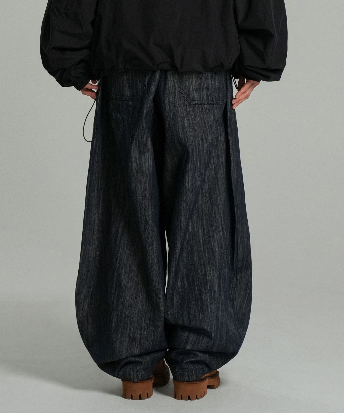 아이돈워너셀(IDWS) Aurora Denim Balloon Pants Indigo