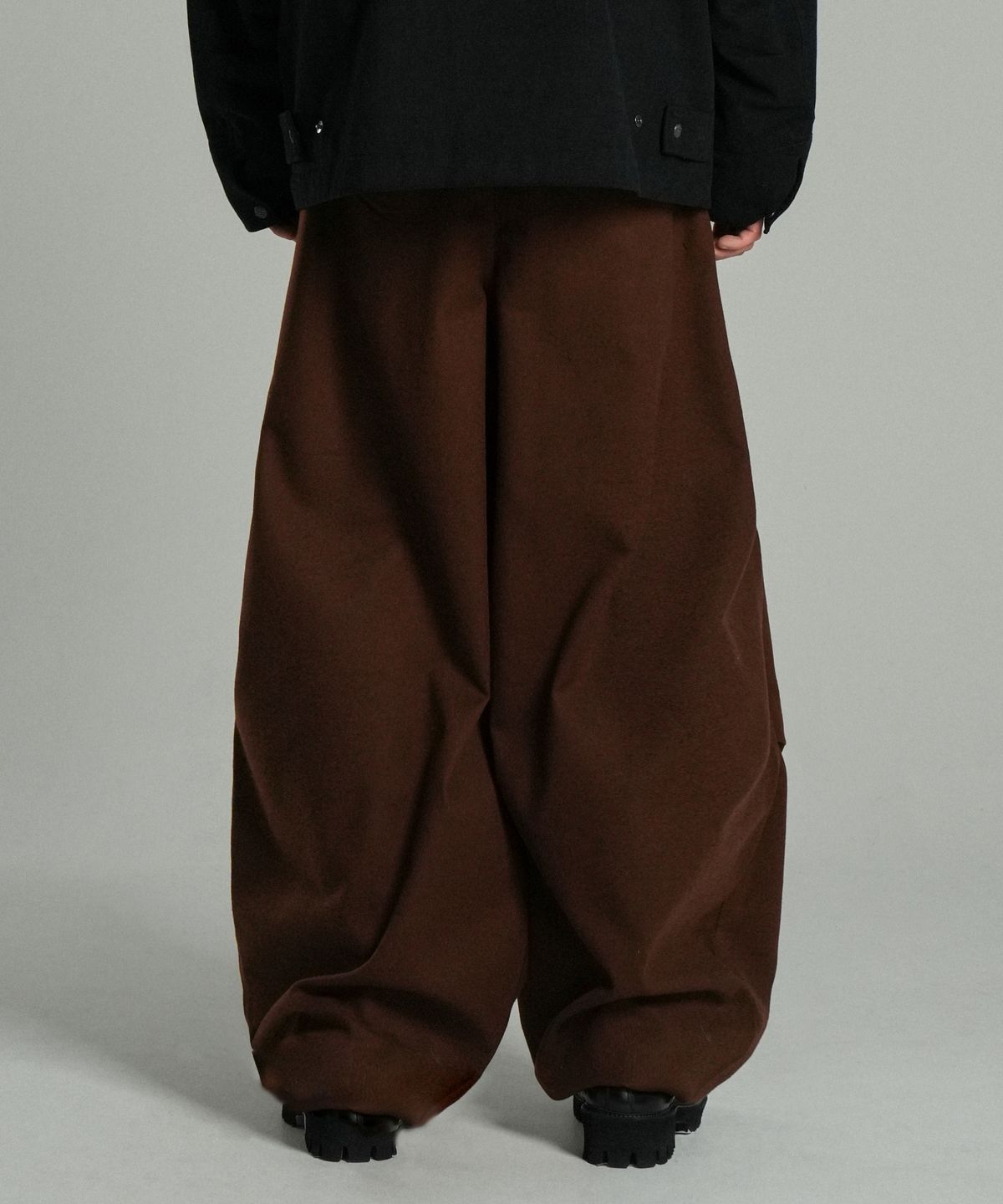 아이돈워너셀(IDWS) Agata Balloon Trouser Brown