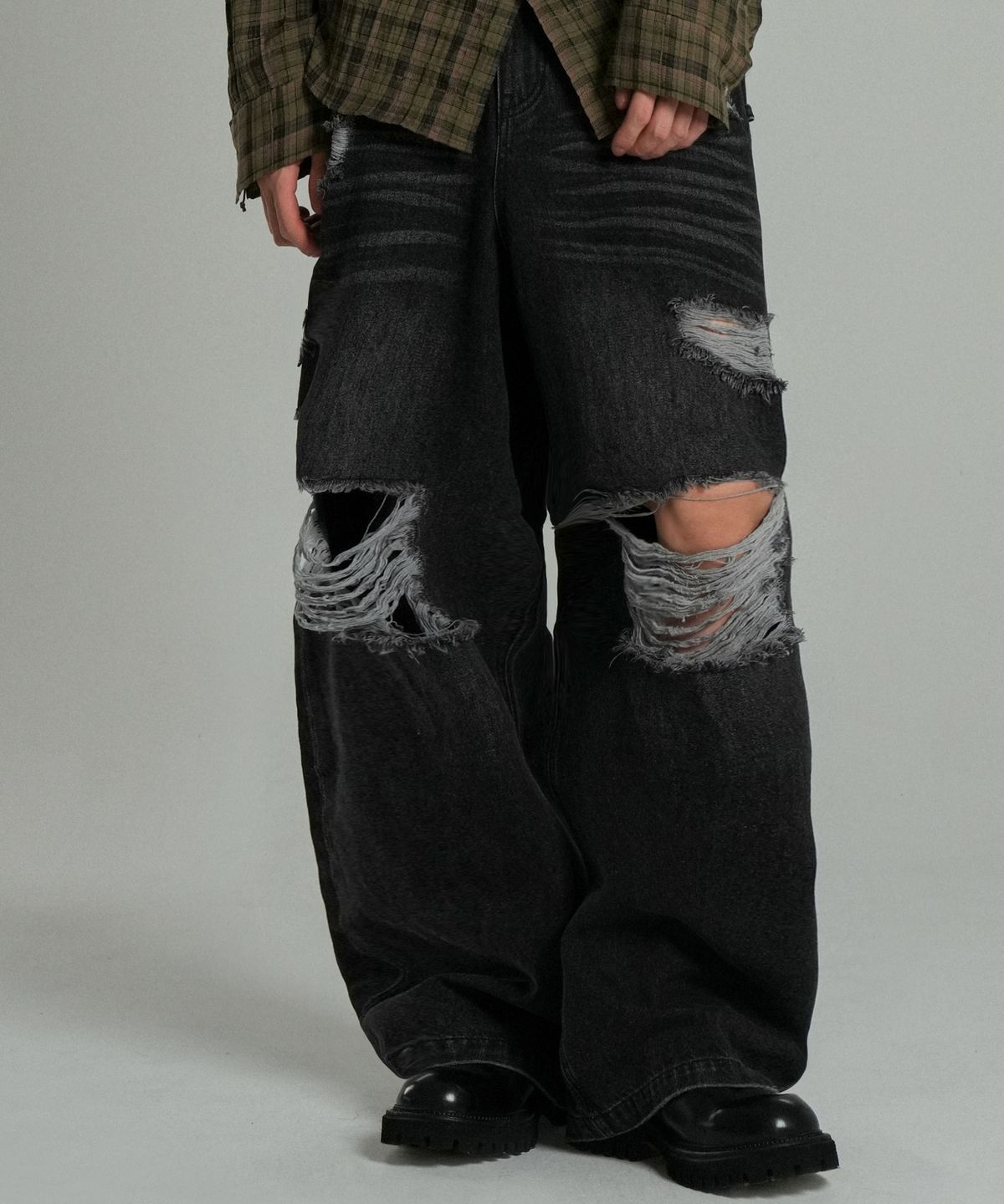 아이돈워너셀(IDWS) Solar Damage Maxi Denim Pants Black