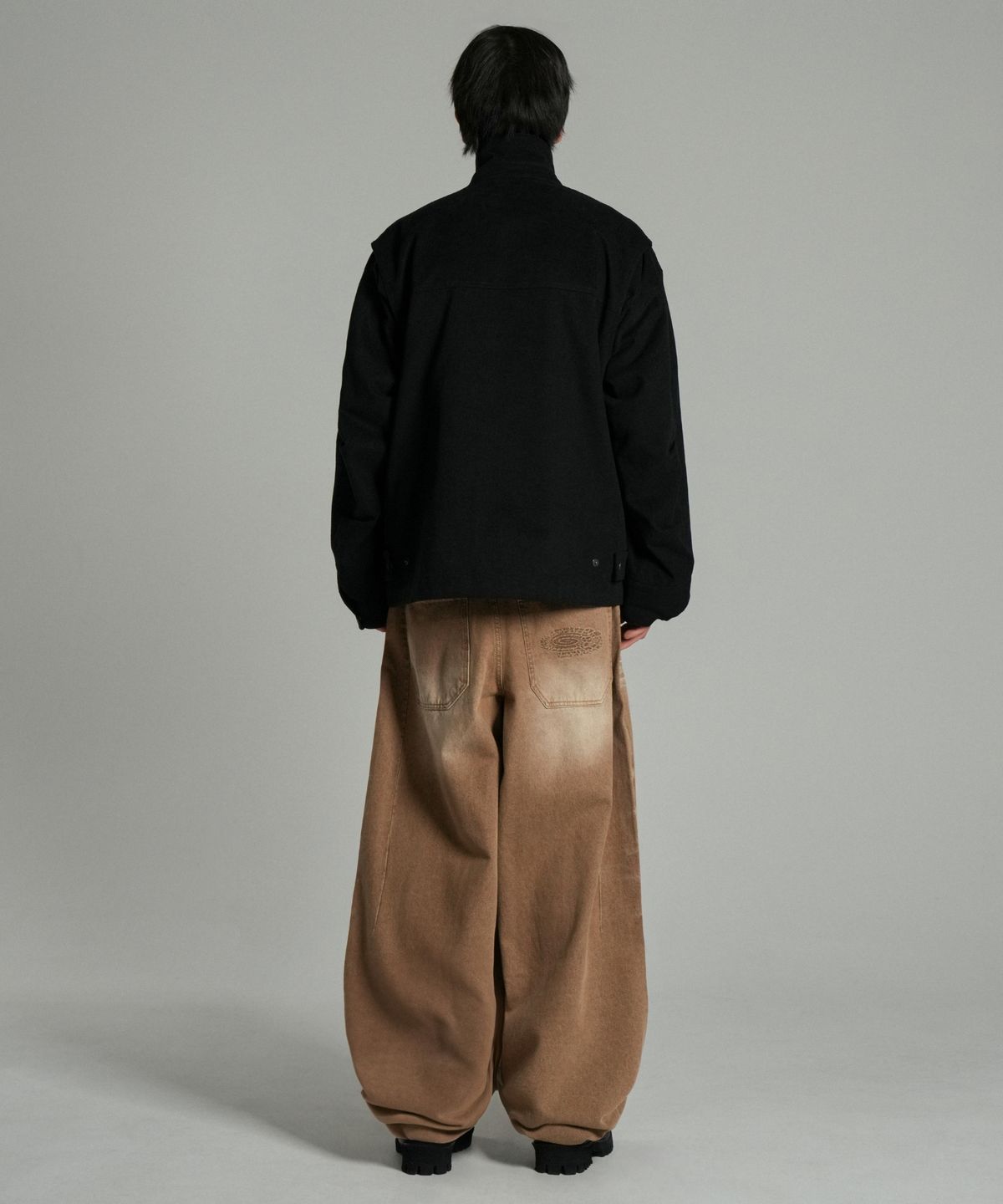 아이돈워너셀(IDWS) Axel Denim Balloon Pants Beige
