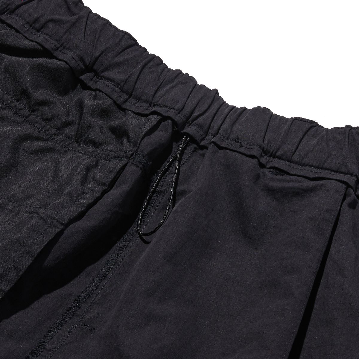 펜필드(PENFIELD) CN 페이디드 H라인 카고 스커트 블랙_FR2WS71F