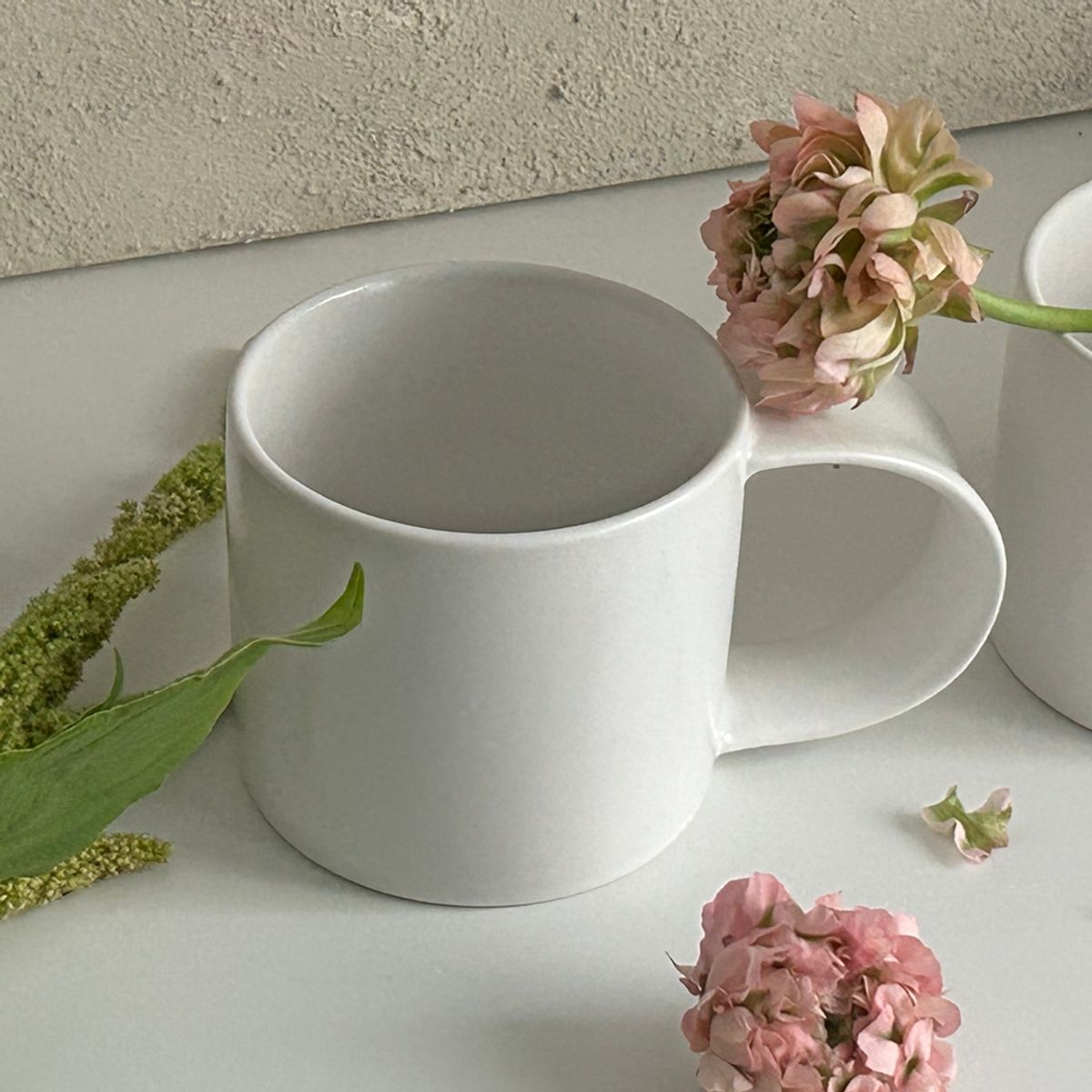 앨리건트 테이블(ELEGANT TABLE) 젠 무광 머그잔 1p선물세트 2color